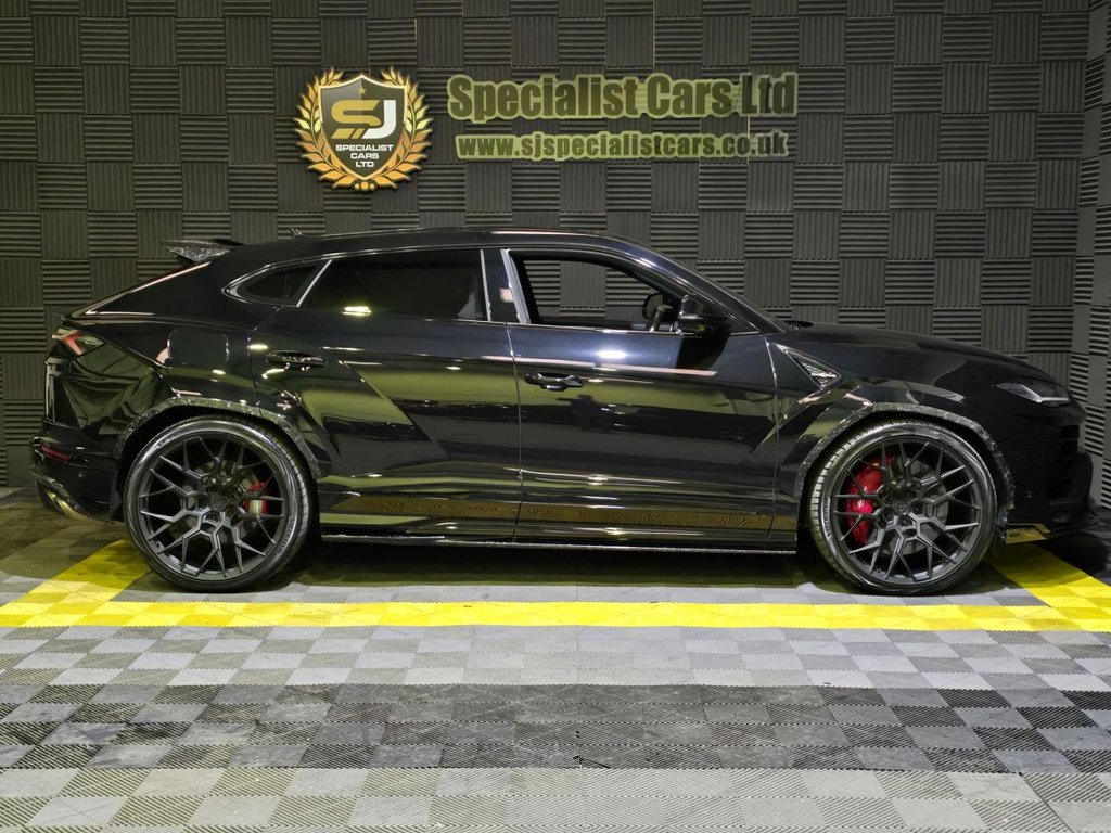 Used Lamborghini Urus 2022 for sale - 77720407: Photo 32