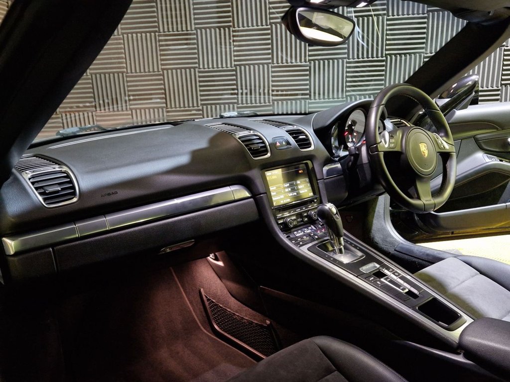 Used Porsche Boxster 2014 for sale - 76654873: Photo 12