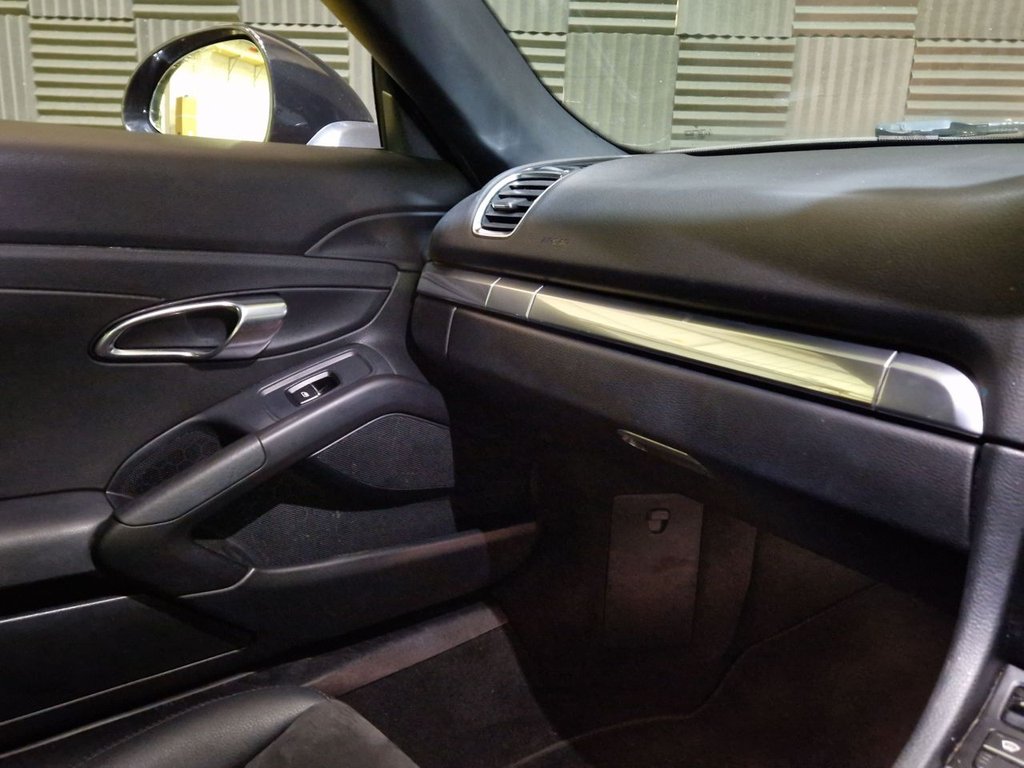 Used Porsche Boxster 2014 for sale - 76654873: Photo 2