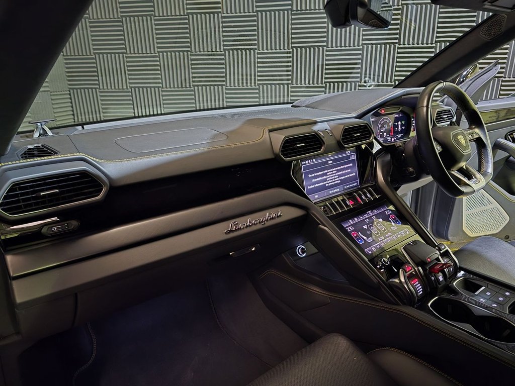 Used Lamborghini Urus 2023 for sale - 77263395: Photo 13