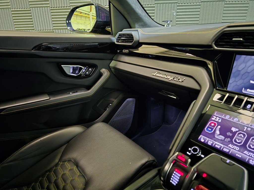 Used Lamborghini Urus 2023 for sale - 77263395: Photo 17