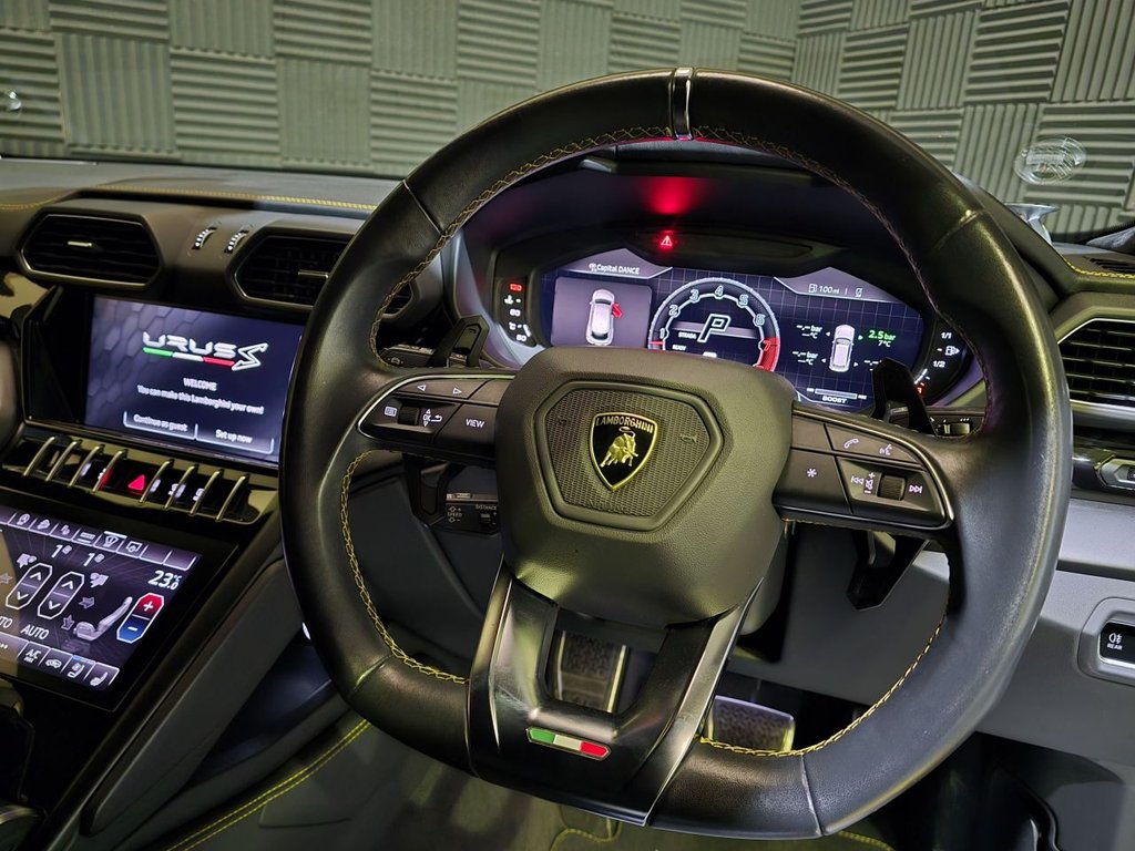 Used Lamborghini Urus 2023 for sale - 77263395: Photo 21