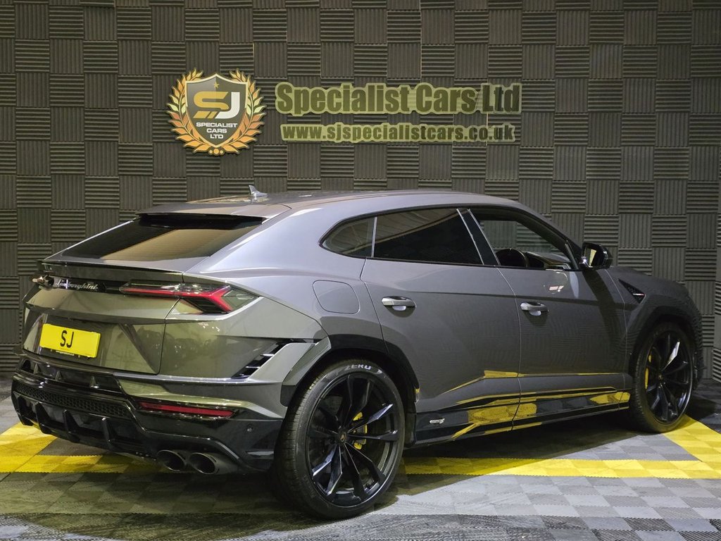 Used Lamborghini Urus 2023 for sale - 77263395: Photo 22
