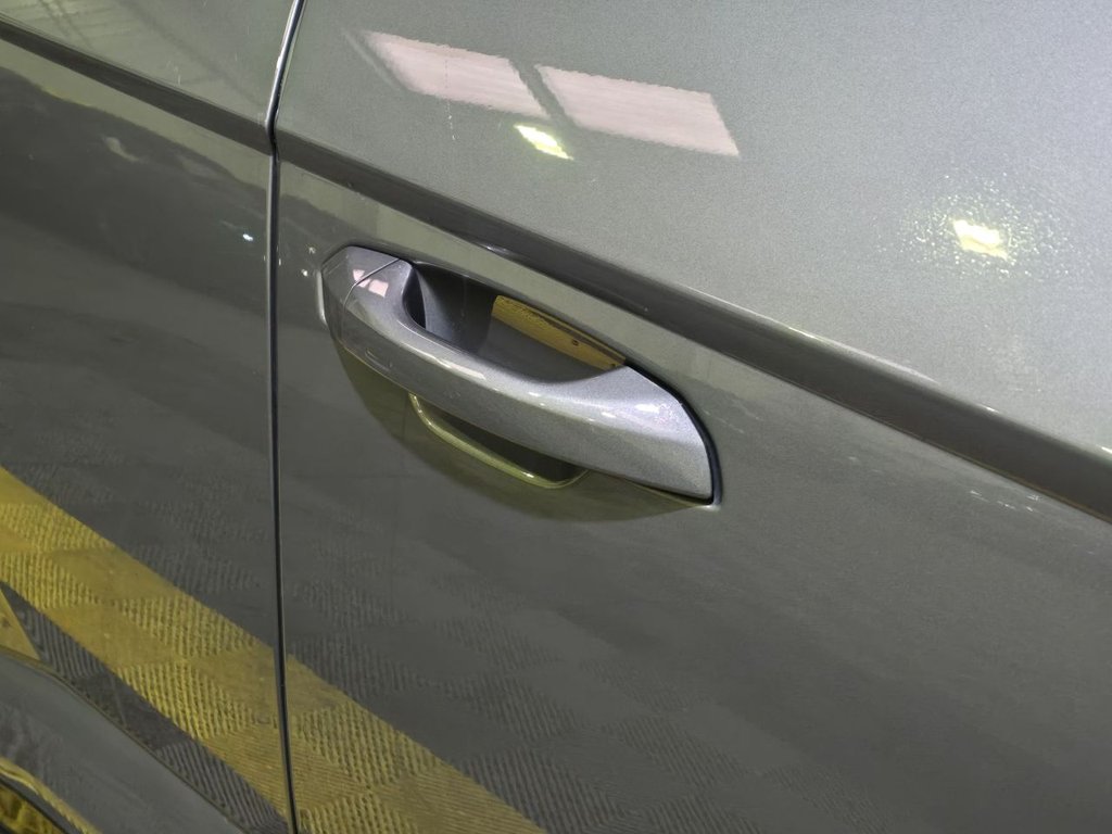 Used Lamborghini Urus 2023 for sale - 77263395: Photo 25