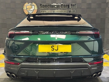 Used Lamborghini Urus 2023 for sale - 79494202: Photo