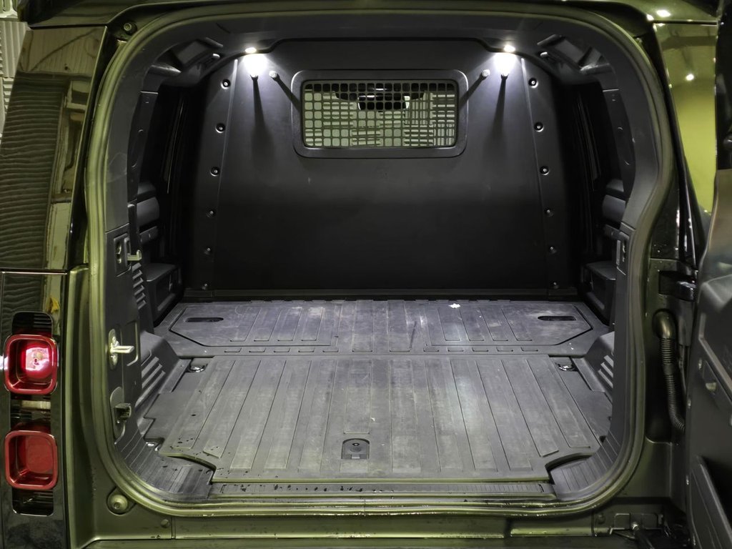 Used Land Rover Defender 2023 for sale - 77572010: Photo 22