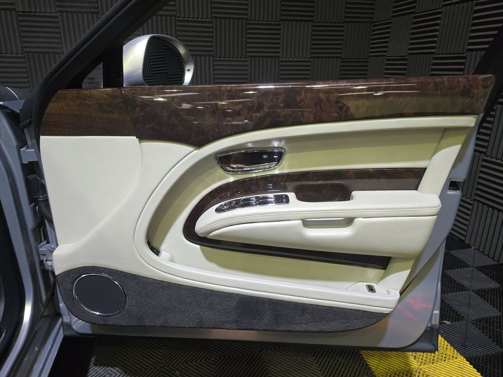 Used Bentley Mulsanne 2014 for sale - 77356500: Photo 24