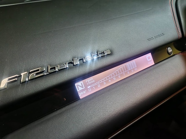 Used Ferrari F12 Berlinetta 2015 for sale - 75411545: Photo 14