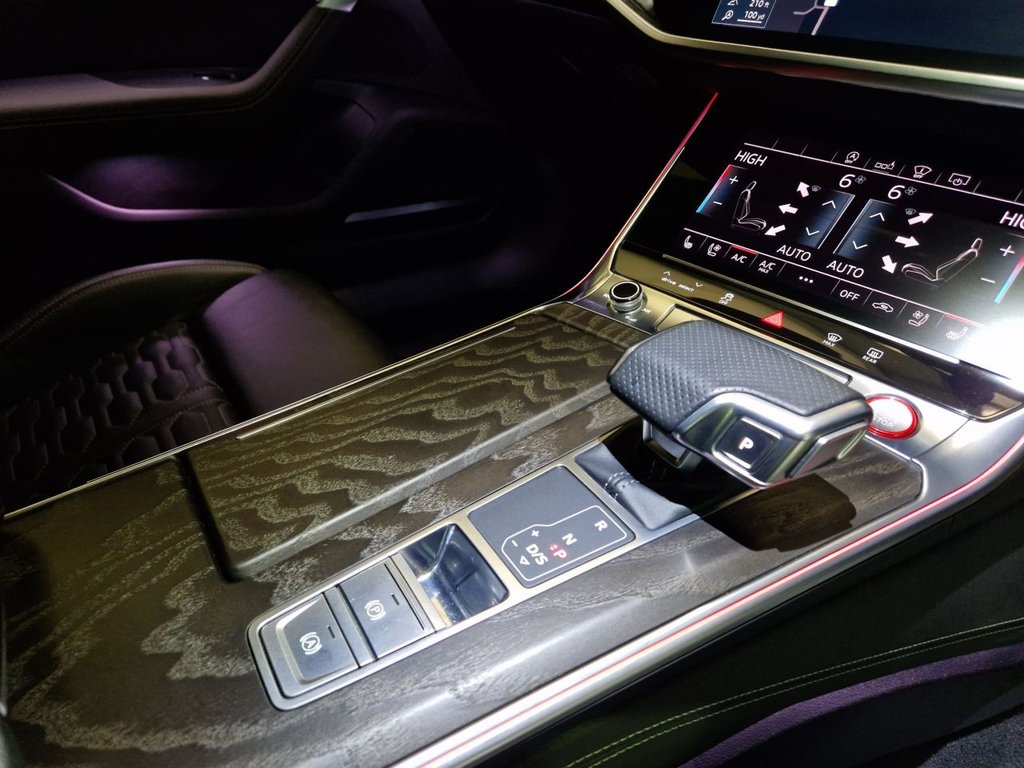 Used Audi RS6 Avant 2020 for sale - 76962038: Photo 19