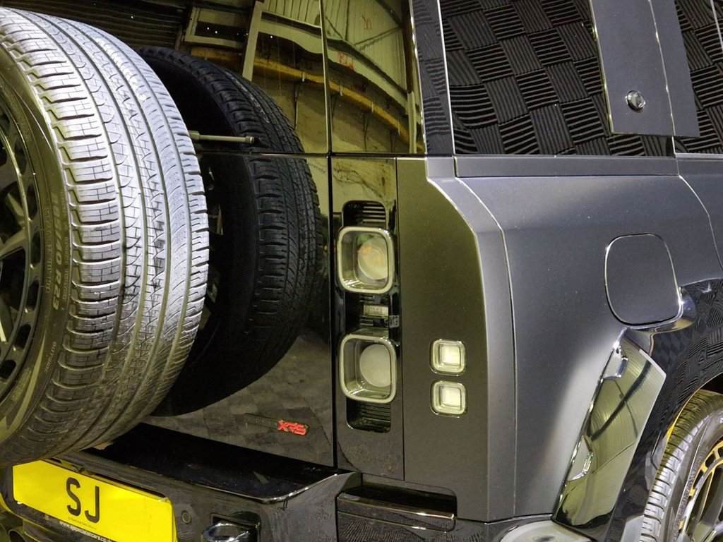 Used Land Rover Defender 2023 for sale - 76973272: Photo 25