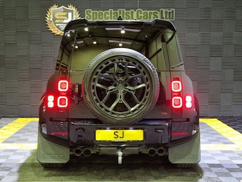 Used Land Rover Defender 2023 for sale - 76973272: Photo