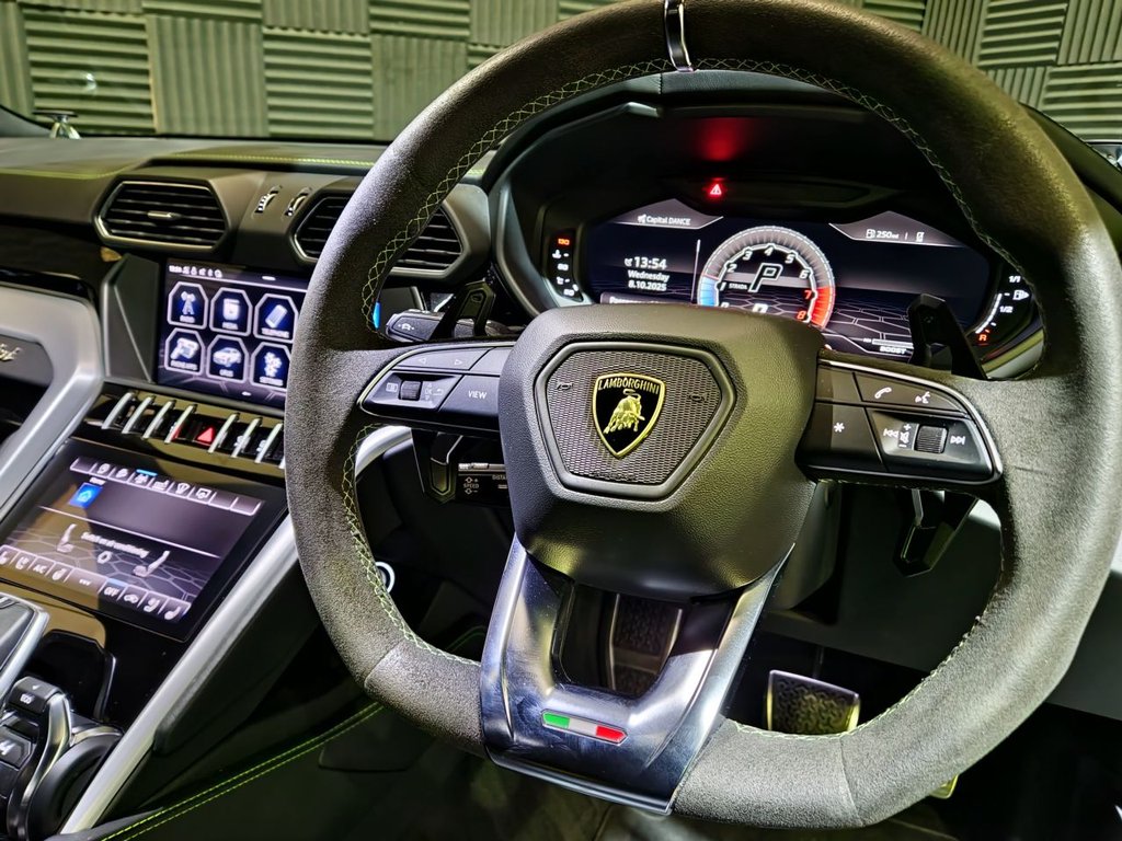 Used Lamborghini Urus 2019 for sale - 76210805: Photo 21