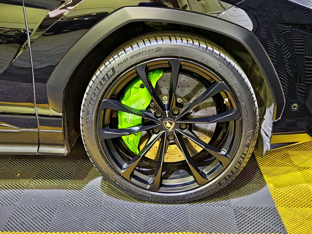 Used Lamborghini Urus 2019 for sale - 76210805: Photo 31