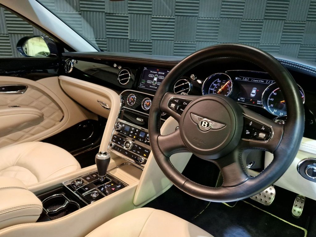 Used Bentley Mulsanne 2014 for sale - 76604816: Photo 19