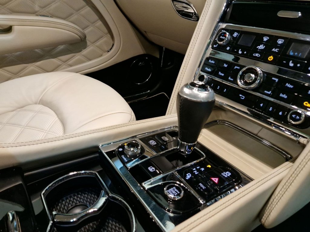 Used Bentley Mulsanne 2014 for sale - 76604816: Photo 21