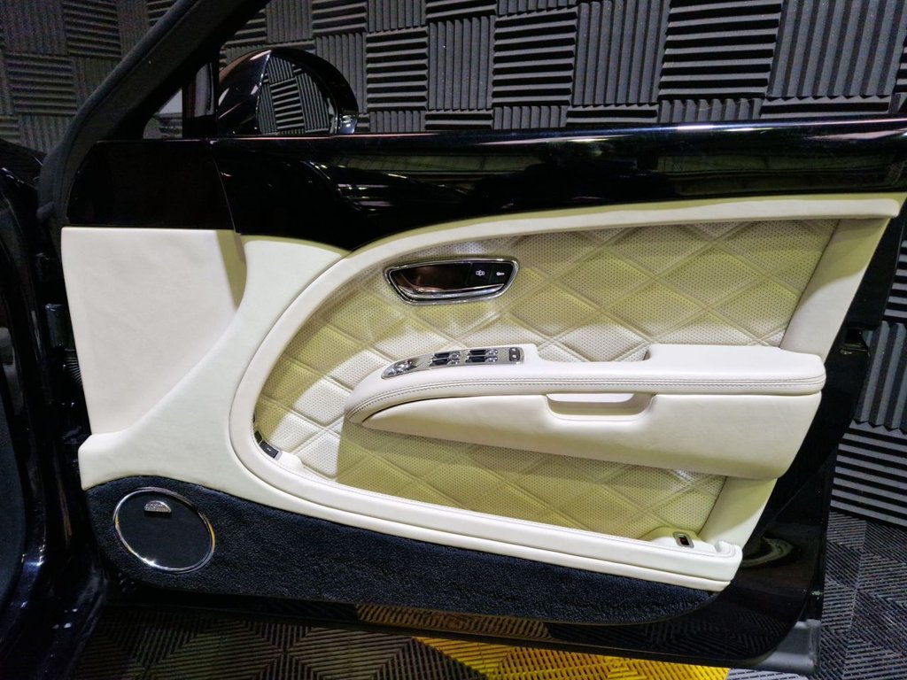 Used Bentley Mulsanne 2014 for sale - 76604816: Photo 23