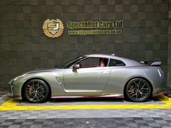 Used Nissan GT-R 2016 for sale - 76783982: Photo