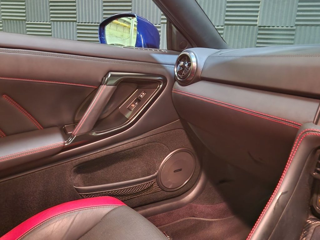 Used Nissan GT-R 2017 for sale - 76304139: Photo 11