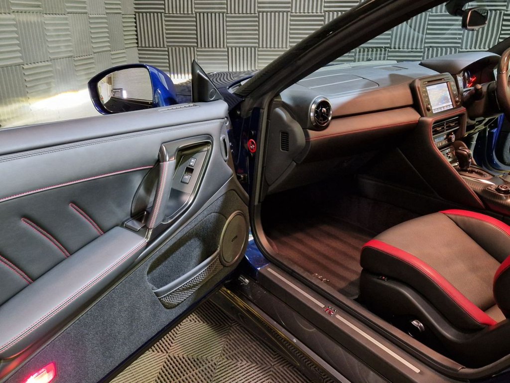 Used Nissan GT-R 2017 for sale - 76304139: Photo 19