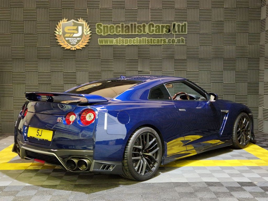 Used Nissan GT-R 2017 for sale - 76304139: Photo 22