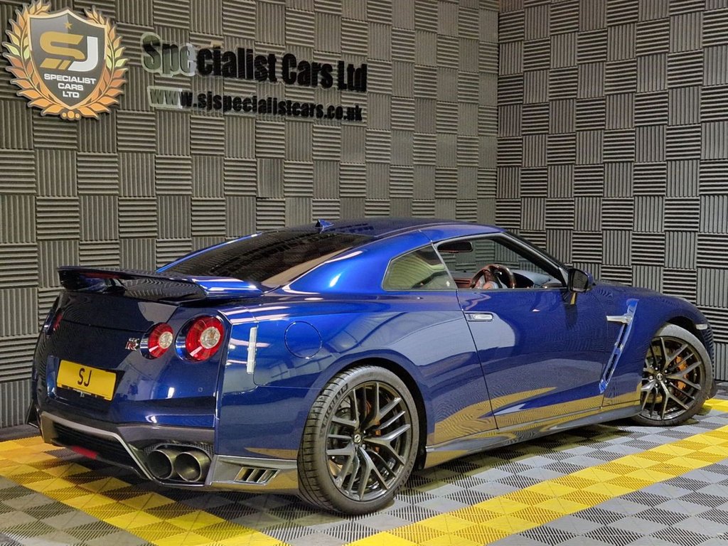 Used Nissan GT-R 2017 for sale - 76304139: Photo 23