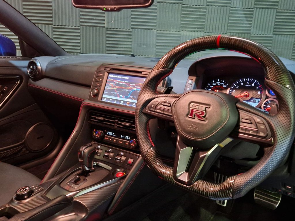 Used Nissan GT-R 2017 for sale - 76304139: Photo 28
