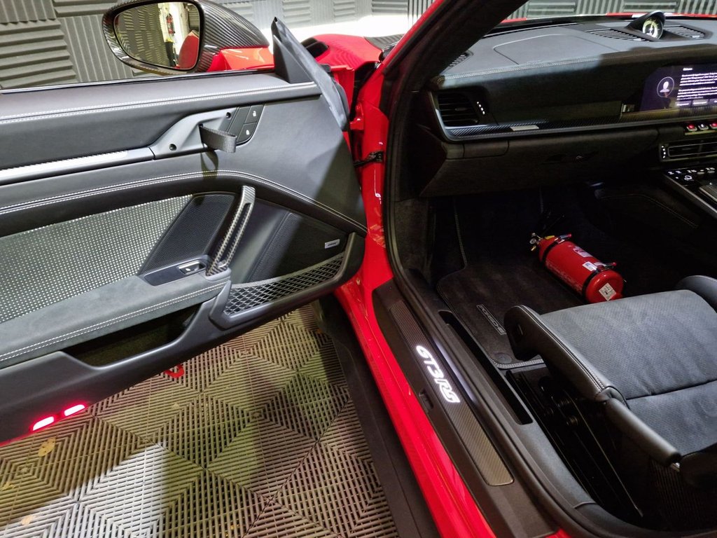 Used Porsche 911 2023 for sale - 76841513: Photo 11