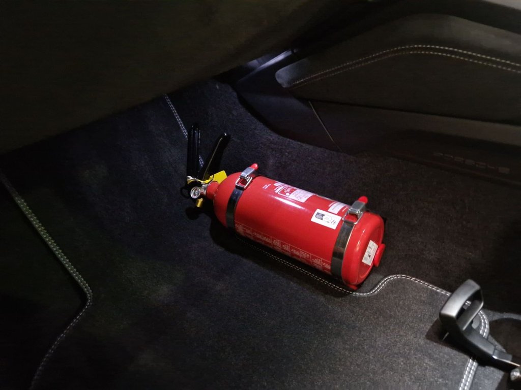 Used Porsche 911 2023 for sale - 76841513: Photo 17