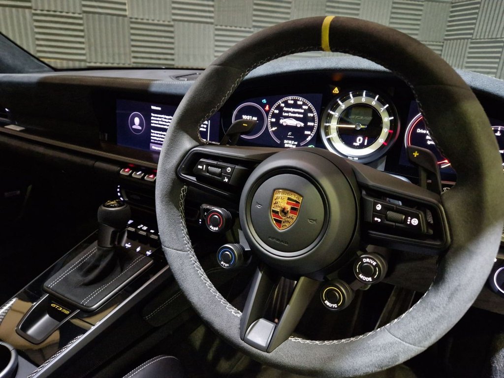 Used Porsche 911 2023 for sale - 76841513: Photo 23