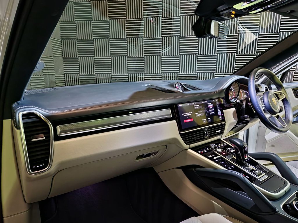 Used Porsche Cayenne 2020 for sale - 77672766: Photo 14