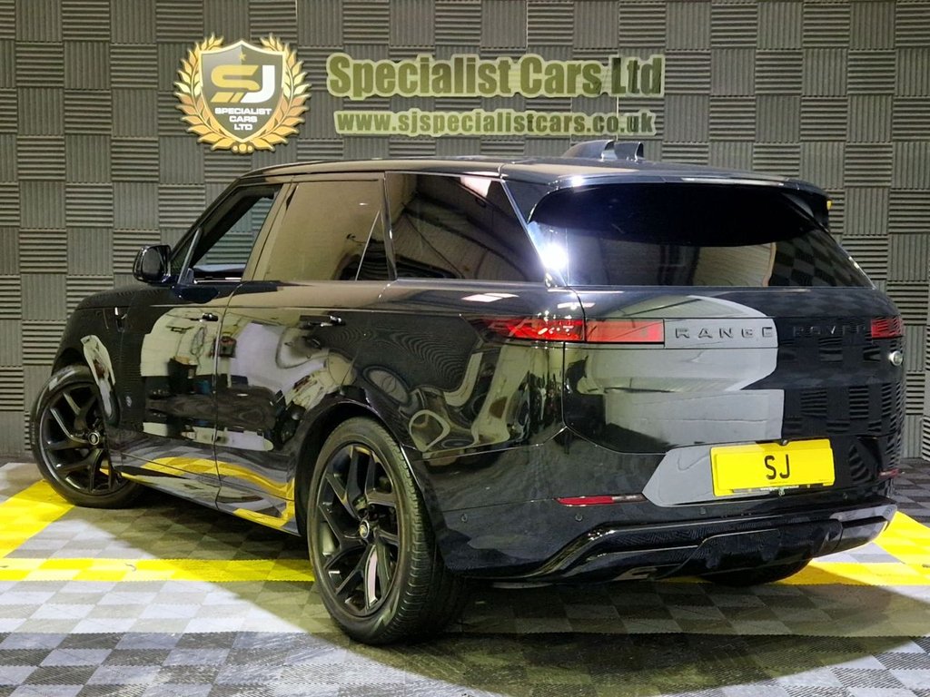 Used Land Rover Range Rover Sport 2022 for sale - 76470391: Photo 11