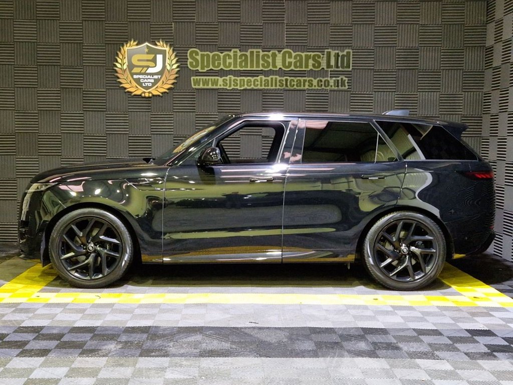 Used Land Rover Range Rover Sport 2022 for sale - 76470391: Photo 4