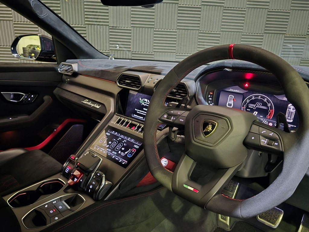 Used Lamborghini Urus 2023 for sale - 77355925: Photo 23