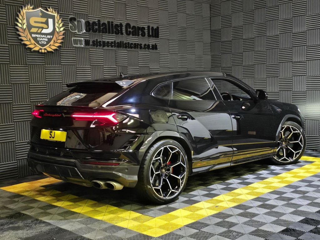Used Lamborghini Urus 2023 for sale - 77355925: Photo 28