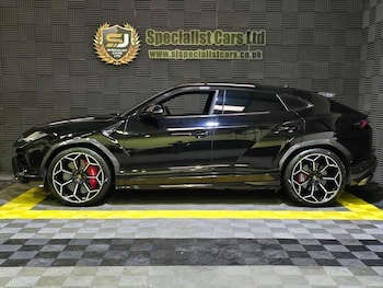 Used Lamborghini Urus 2023 for sale - 77355925: Photo
