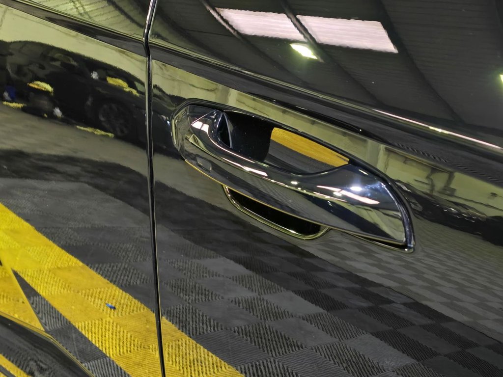 Used Lamborghini Urus 2023 for sale - 77355925: Photo 32