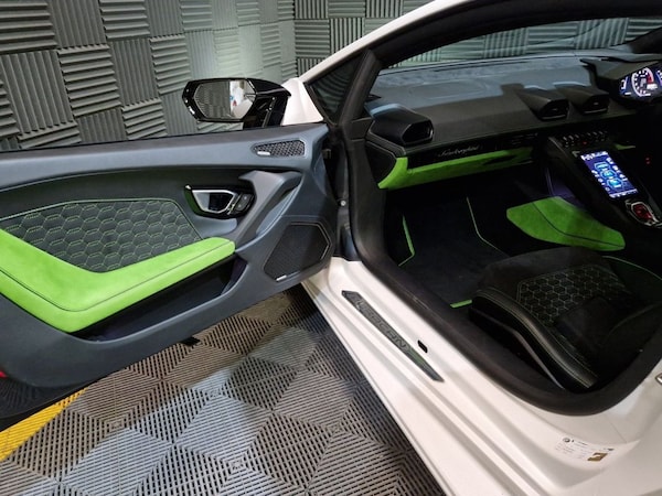 Used Lamborghini Huracan 2021 for sale - 75171691: Photo 12