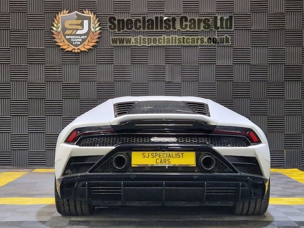 Used Lamborghini Huracan 2021 for sale - 75171691: Photo 4
