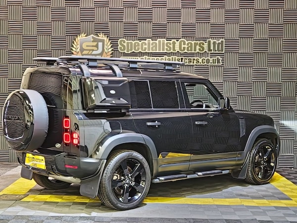 Used Land Rover Defender 2021 for sale - 74517046: Photo 24