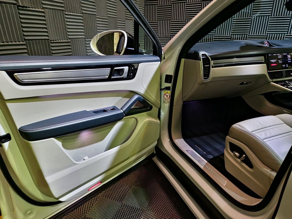 Used Porsche Cayenne 2020 for sale - 76711587: Photo 11