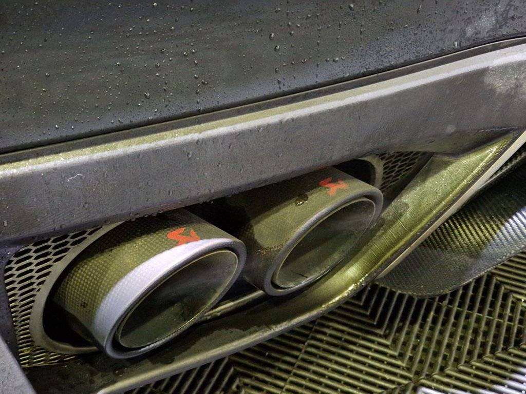 Used Nissan GT-R 2017 for sale - 76558988: Photo 10