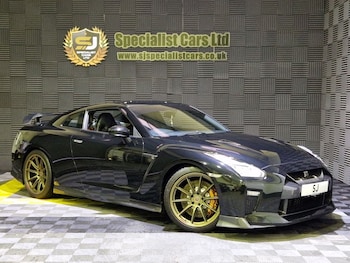 2017 (WT) - 3.8 V6 Prestige Coupe 2dr Petrol Auto 4WD Euro 6 (570 ps)