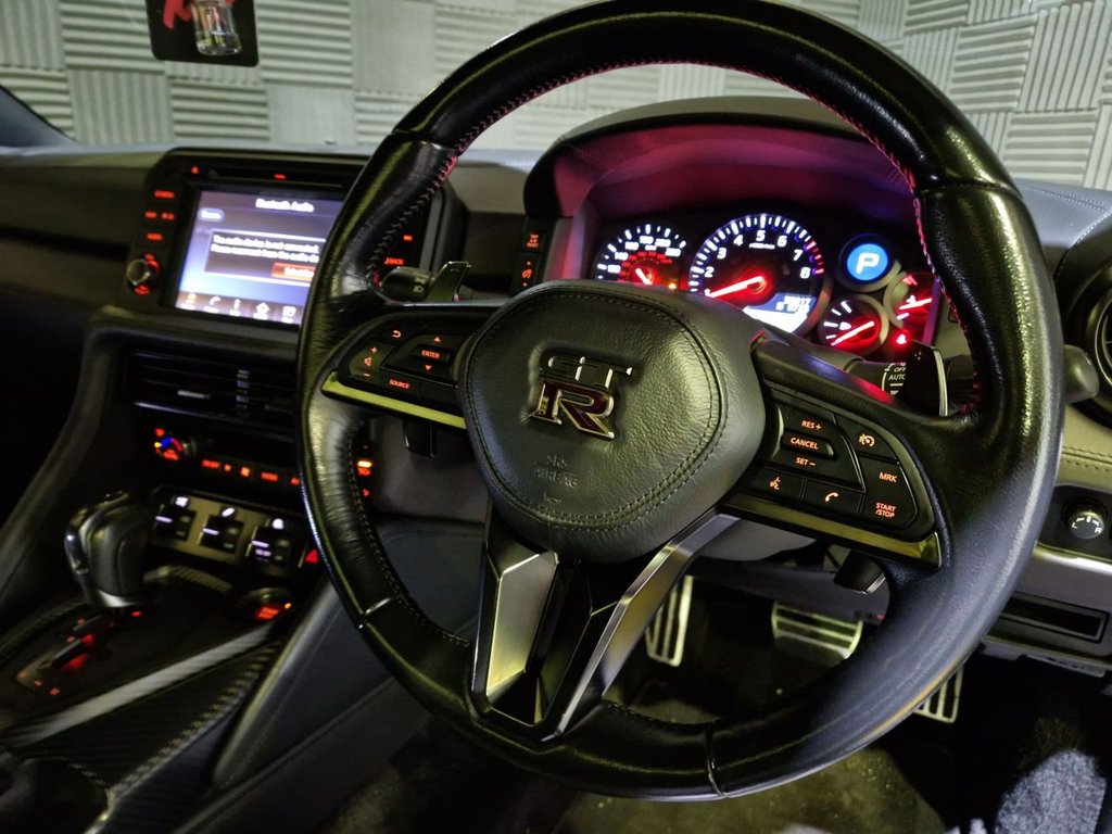 Used Nissan GT-R 2017 for sale - 76558988: Photo 21