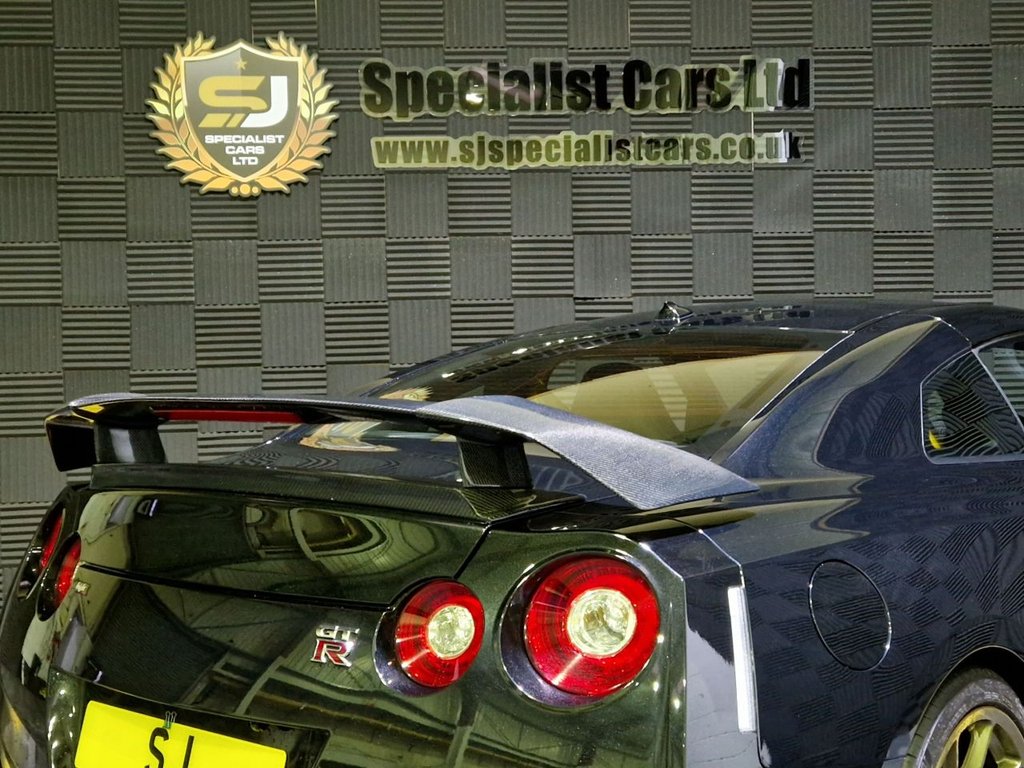 Used Nissan GT-R 2017 for sale - 76558988: Photo 23