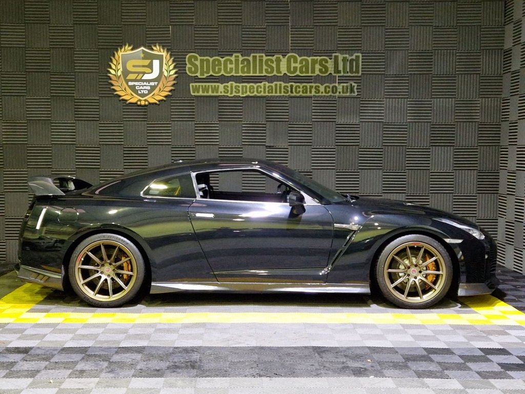 Used Nissan GT-R 2017 for sale - 76558988: Photo 31