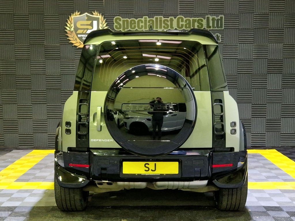 Used Land Rover Defender 2023 for sale - 76724913: Photo 6