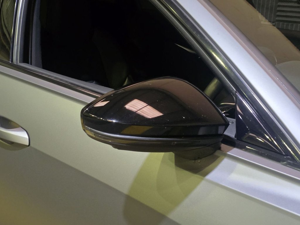 Used Audi RS6 2020 for sale - 78200435: Photo 24