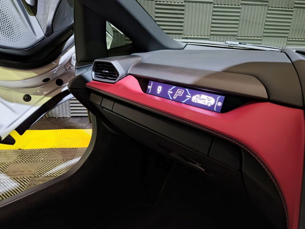 Used Lamborghini Revuelto 2024 for sale - 77250083: Photo 21