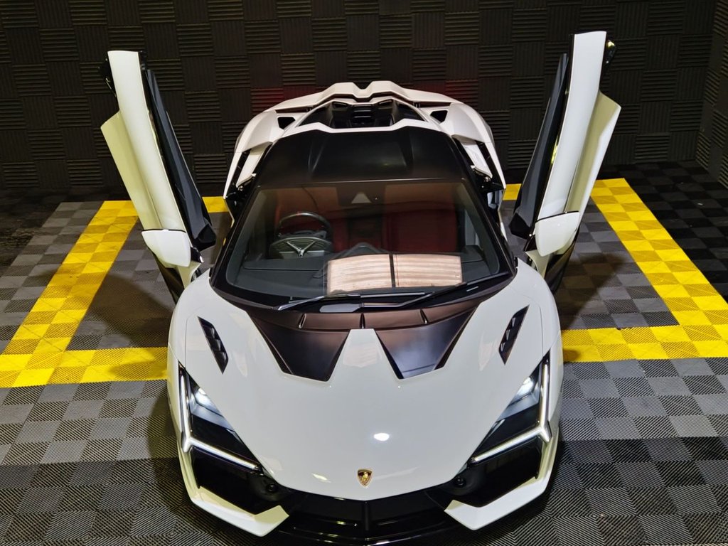 Used Lamborghini Revuelto 2024 for sale - 77250083: Photo 9