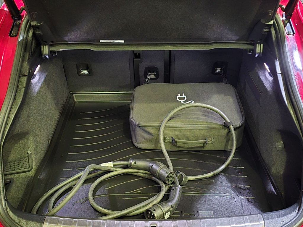 Used Porsche Taycan 2023 for sale - 77276054: Photo 23